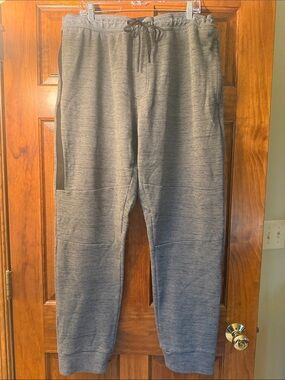 VTG American Eagle Outfitters Men’s Size XXLT Heather Gray Knit Joggers